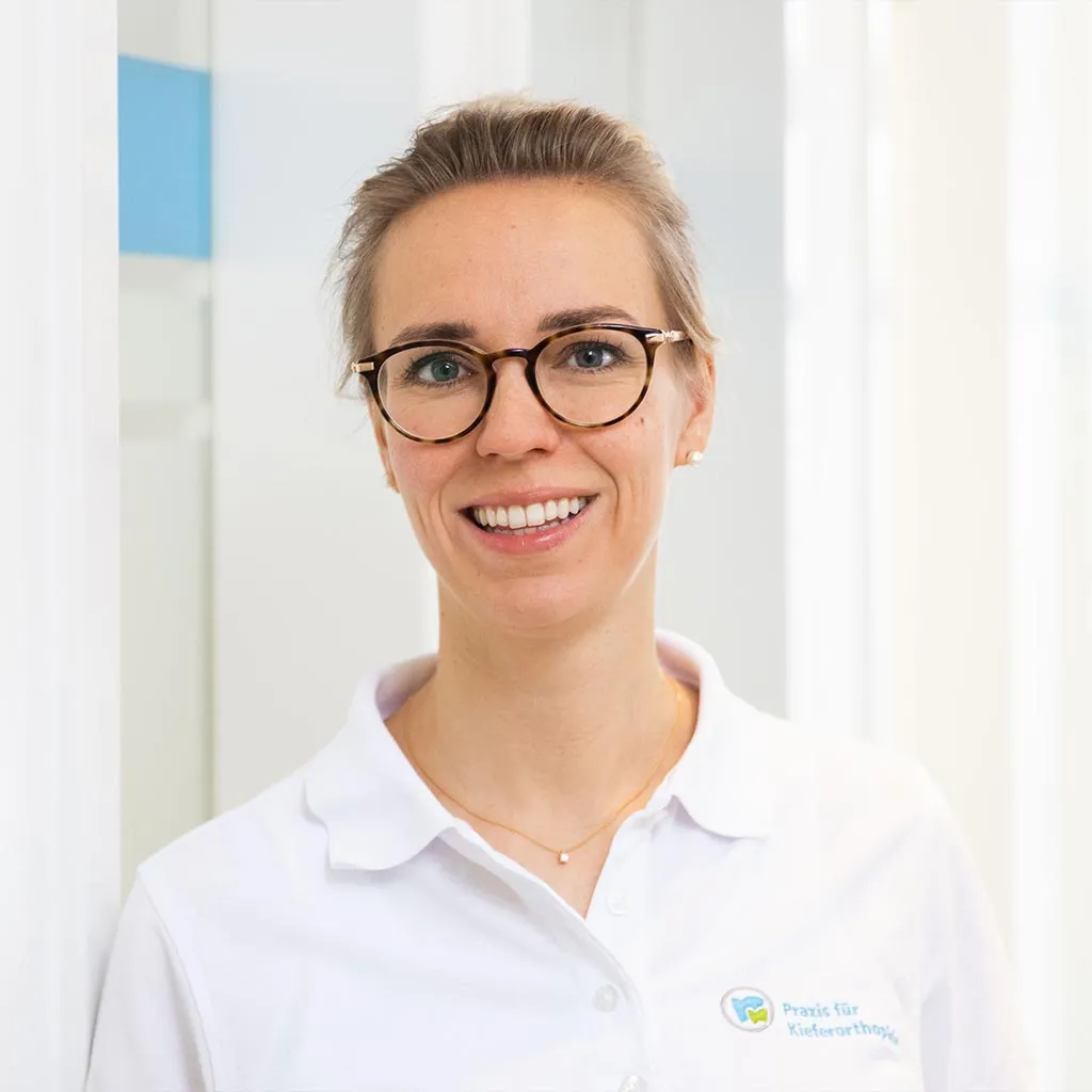 Dr. Lydia Glück M.Sc, Zahnärztin